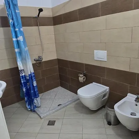 Bjorn Renting Affittacamere